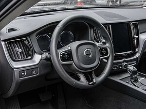 Volvo  D4 Geartronic Momentum