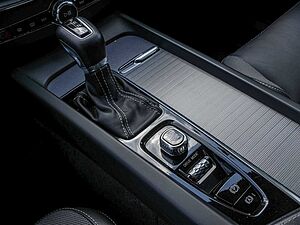 Volvo  T4 R-Design Geartronic *Panorama*Kamera*