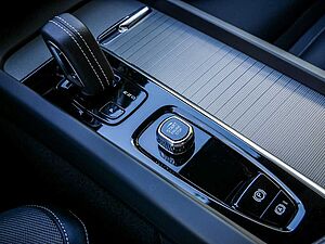 Volvo  T8 Twin Engine AWD R-Design