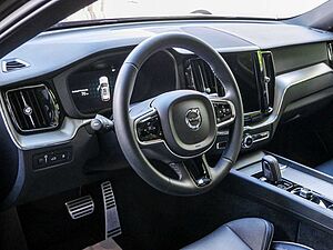 Volvo  T8 Twin Engine AWD R-Design