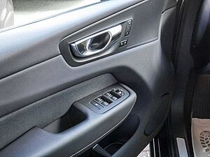 Volvo  T8 Twin Engine AWD R-Design