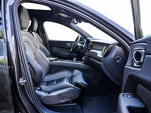 Volvo  T8 Twin Engine AWD R-Design