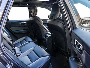 Volvo  T8 Twin Engine AWD R-Design