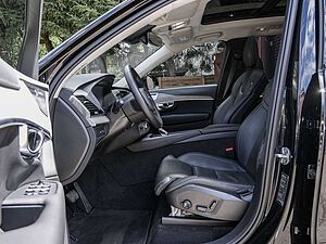 Volvo  T8 Ultimate Dark Recharge Plug-In Hybrid AWD