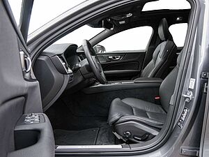 Volvo  D4 Cross Country Pro AWD