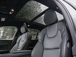 Volvo  D4 Cross Country Pro AWD