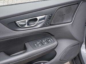 Volvo  D4 Cross Country Pro AWD