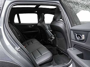 Volvo  D4 Cross Country Pro AWD