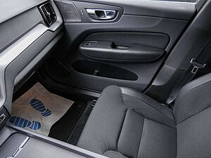 Volvo  T6 Inscription Expression Recharge Plug-In Hybrid