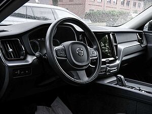 Volvo  T6 Inscription Expression Recharge Plug-In Hybrid