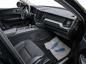 Volvo  T6 Inscription Expression Recharge Plug-In Hybrid