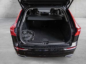 Volvo  T6 Inscription Expression Recharge Plug-In Hybrid