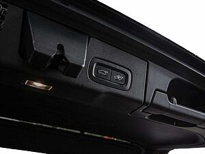 Volvo  T6 Inscription Expression Recharge Plug-In Hybrid