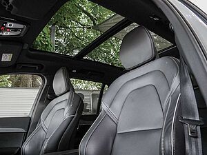 Volvo  T8 Plus Bright Recharge Plug-In Hybrid AWD