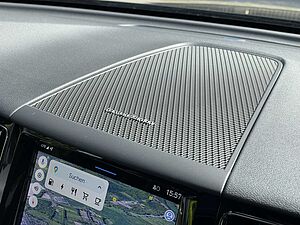 Volvo  T6 R Design Recharge Plug-In Hybrid AWD