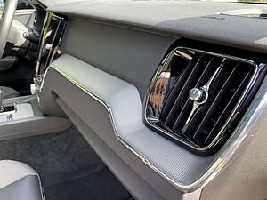 Volvo  T6 R Design Recharge Plug-In Hybrid AWD