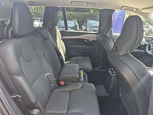 Volvo  T8 Core Recharge Plug-In Hybrid AWD ACC
