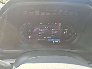 Volvo  T8 Core Recharge Plug-In Hybrid AWD ACC