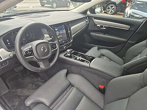 Volvo  T8 Ultimate Dark Recharge Plug-In Hybrid AWD