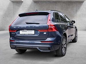 Volvo  T6 AWD Recharge Plug-In Hybrid R-Design