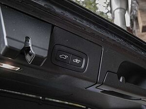 Volvo  T6 R Design Recharge Plug-In Hybrid AWD