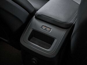 Volvo  T6 R Design Recharge Plug-In Hybrid AWD