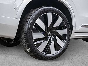 Volvo  T8 Plus Bright Recharge Plug-In Hybrid AWD