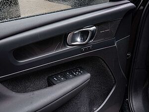 Volvo  Ultimate Recharge Pure Electric Single Motor