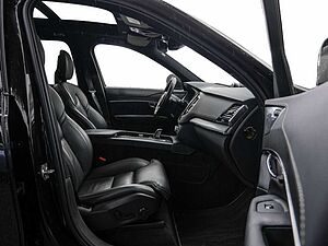 Volvo  T8 AWD Recharge Plug-In Hybrid R-Design