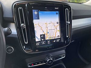 Volvo  B4 Geartronic Momentum Pro SHZ W-LAN LED