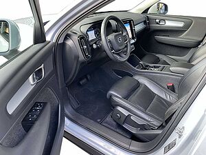 Volvo  B4 Geartronic Momentum Pro SHZ W-LAN LED