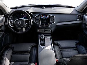 Volvo  T8 Ultimate Dark Recharge Plug-In Hybrid AWD
