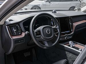 Volvo  T8 AWD Recharge Ultimate Dark Plug-In Hybrid