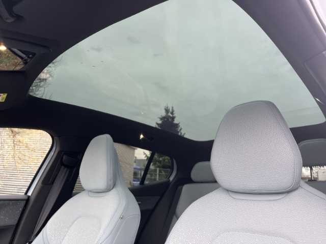 Volvo  Twin Motor Performance AWD Ultra Sitzheiz. ,Glasdach