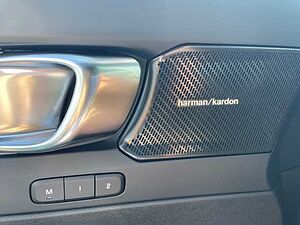 Volvo  Plus Dark Recharge Plug-In Hybrid 2WD T4 Panoramadach