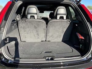 Volvo  T8 Ultimate Dark Recharge AWD,360°Kamera,7-Sitzer, AHK