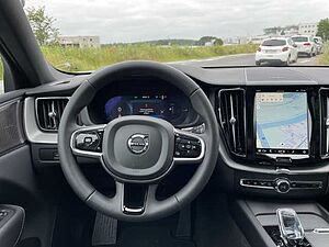 Volvo  Plus Black Edition Recharge Plug-In Hybrid AWD T6 Harman Kardon 360 Grad Kamera