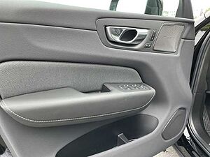 Volvo  Plus Black Edition Recharge Plug-In Hybrid AWD T6 Harman Kardon 360 Grad Kamera