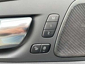 Volvo  R Design Plug-In Head-Up Panorama-Dach Harman/Kardon