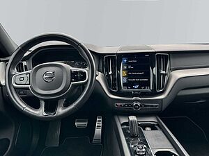 Volvo  R Design AWD B6 StandHZG AHK schwenkb. Panoschiebe