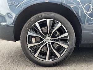 Volvo  Core Recharge Plug-In Hybrid AWD T6 Twin Engine EU