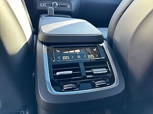 Volvo  Inscription Expression Recharge AWD T8 Twin Engine