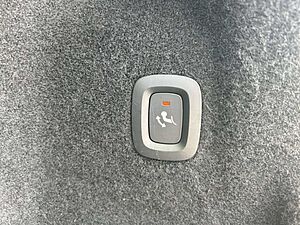 Volvo  Inscription Recharge AWD T6 AHK schwenkb. Schiebed