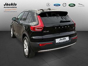 Volvo  Momentum Pro AWD