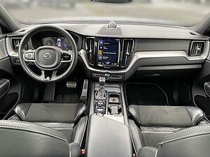 Volvo  D5 AWD R Design Bowers Wilkins Standheizung