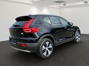 Volvo  T4 Inscription Plug-In Expression AHK Winte