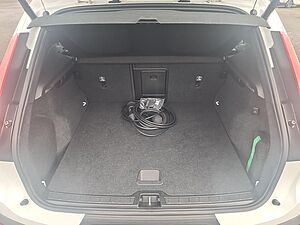 Volvo  T4 Recharge Inscription Plug-In Expression