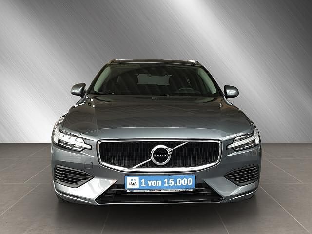 Volvo  Momentum Pro PHEV