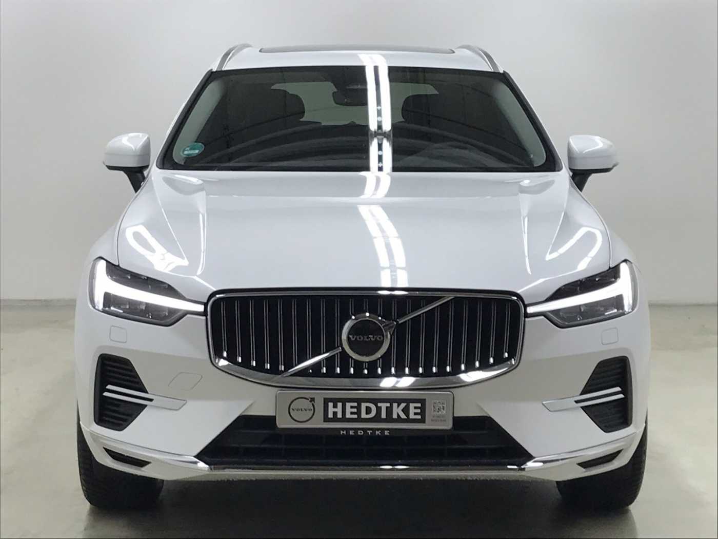 Volvo  XC60 Recharge Core, T6 AWD Plug-in Hybrid, Elektrisch/Benzin, Bright