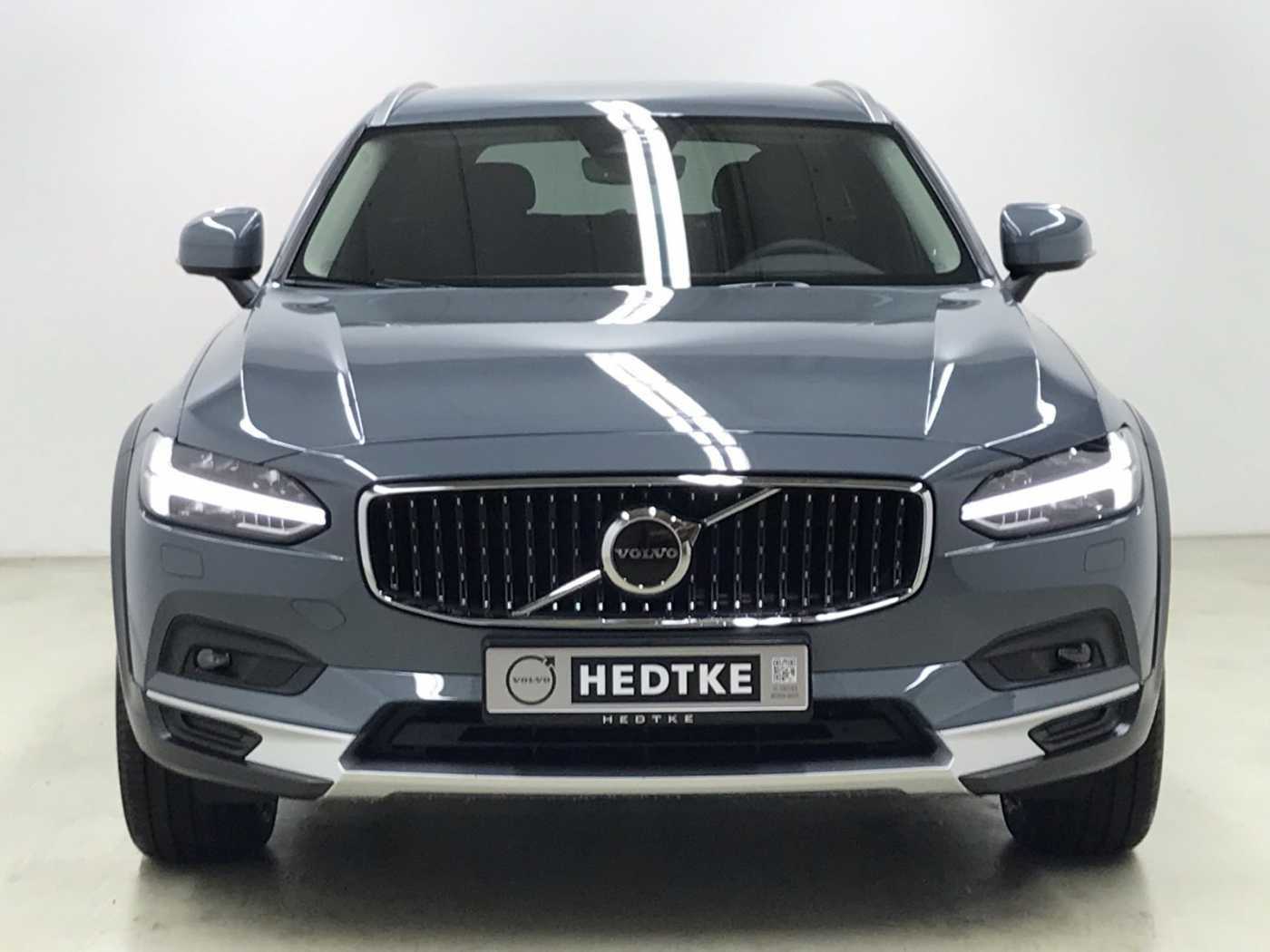 Volvo  V90 Cross Country Cross Country Plus, B4 AWD Mild-Hybrid, Diesel